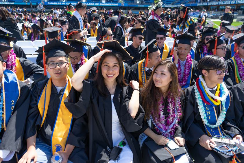 SJSU students in Graduation Ceremony 